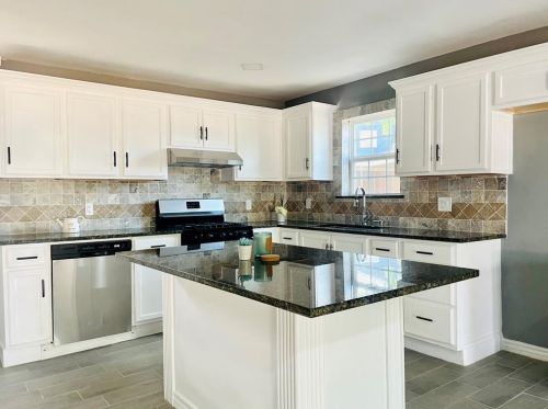 4800 Marshall St, Fort Worth TX  76119-7527 exterior