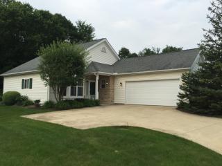 431 Woodside Dr, Macedonia, OH 44067-3281