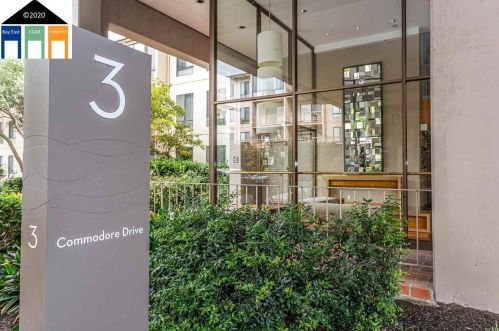 3 Commodore Dr, Oakland, CA 94608-1612