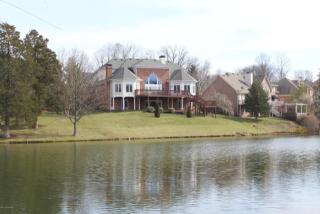 1004 Woodland Ridge Ct, Louisville, KY 40245-5209