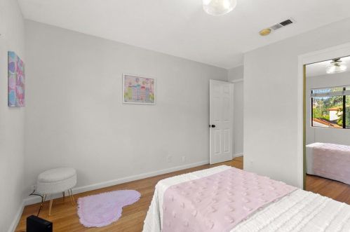961 Selby Ln, San Jose CA  95127-1151 exterior