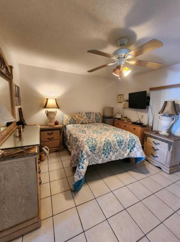 165 Camden G, West Palm Beach FL  33417-2023 exterior