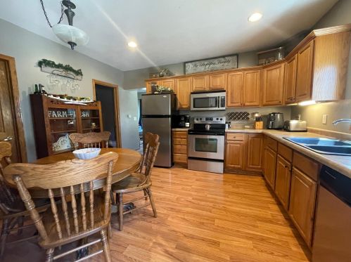 317 2nd St, Frankford, MN 55936-8600
