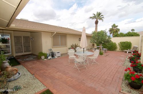 13030 Foxfire Dr, Sun City, AZ 85375-5070