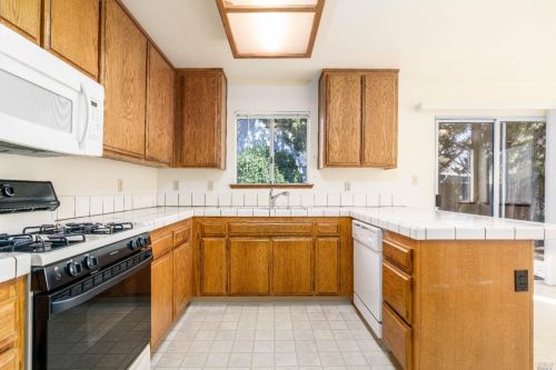 1139 Incline Dr, Ukiah CA  95482-3398 exterior