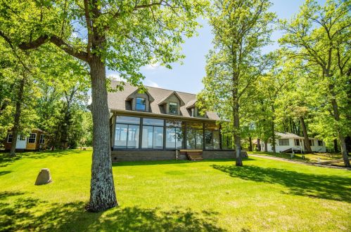 11646 Twilight Rd, Onamia, MN 56359-7912