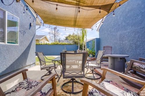3753 Snowden Ave, Long Beach CA  90808-2226 exterior