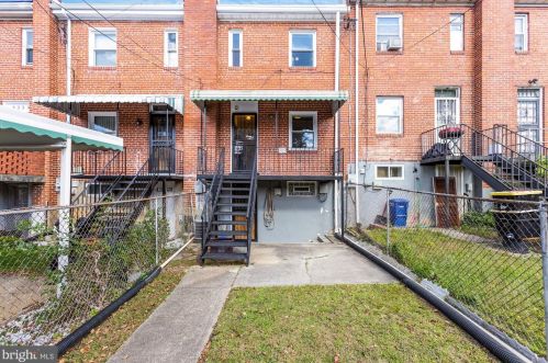 3343 Alden Pl, Washington DC 20019-1313 exterior