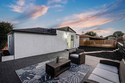 1926 Ensenada St, Lemon Grove CA  91945-3738 exterior