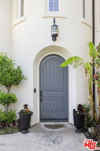 26806 Stonegate Dr, Santa Clarita, CA 91381-0659