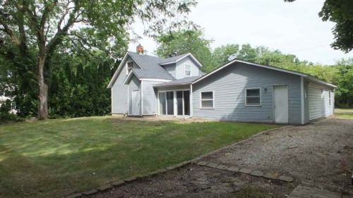 6235 Crow Creek Rd, Panarama Park, IA 52722-6516