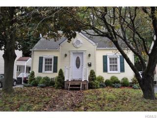 17 Maryland Ave, Middletown, NY 10940-6109