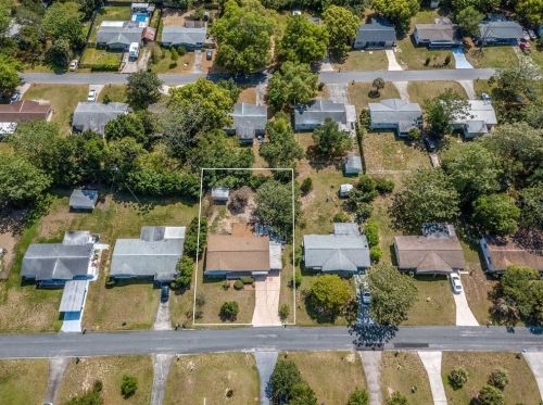 9 Davis St, Beverly Hills FL  34465-3615 exterior