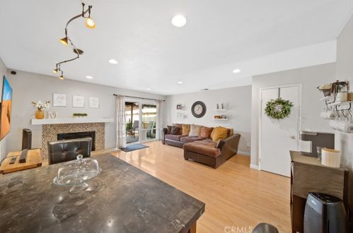 71 Center St, Redlands CA  92373-8174 exterior