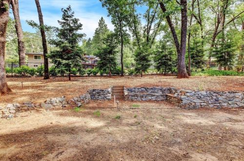16053 Norlene Way, Grass Valley CA 95949-6609 exterior