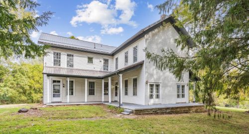 405 Grant Cliff Rd, Zanesville, OH 43701-9476