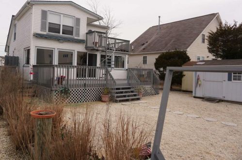 58 Vanard Dr, Bricktown NJ  08723-7443 exterior