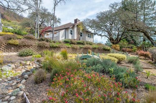 1830 San Ramon Way, Santa Rosa, CA 95409-3966