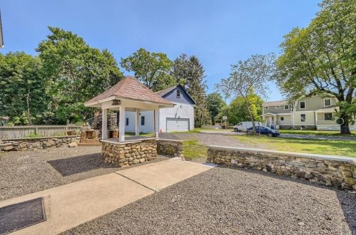 81 Union St, Montgomery NY  12549-1324 exterior