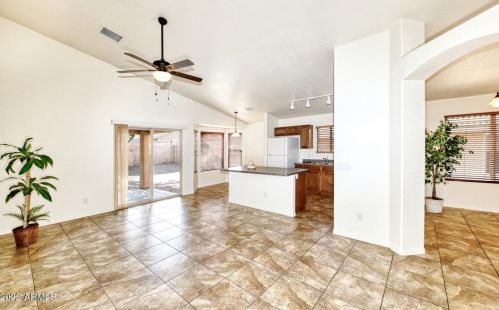 654 Temple Dr, Sierra Vista, AZ 85635-4452