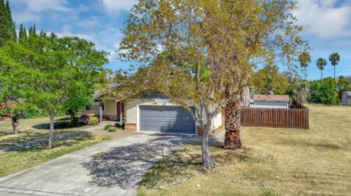 15090 Watsonville Rd, Morgan Hill CA  95037-6004 exterior