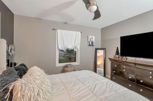 561 Vernon Heights Blvd, Marion OH  43302-5343 exterior