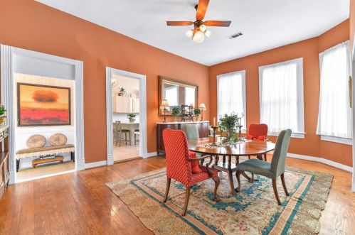 810 Winnie St, Galveston TX 77550-5133 exterior