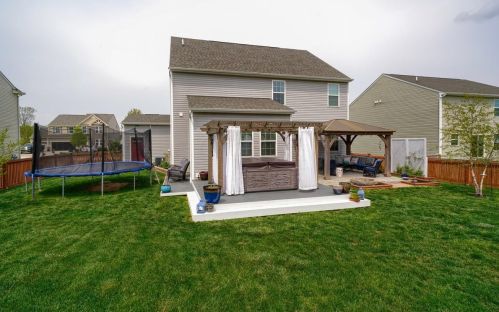 123 Stirling Way, Pataskala OH  43062-7863 exterior