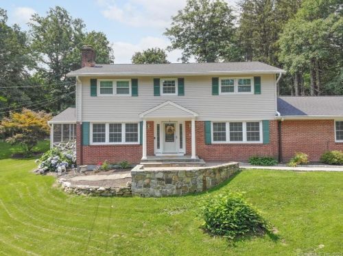 44 Chambers Rd, Danbury, CT 06811-3630