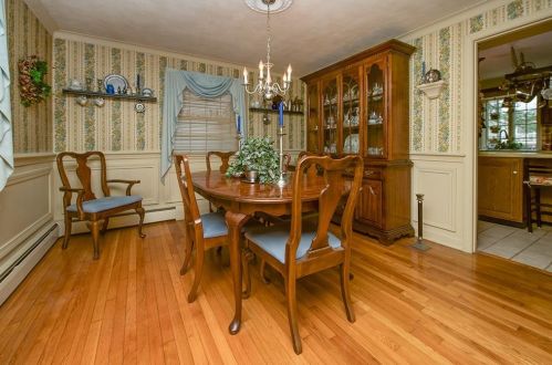 34 Wheeler Ave, Salem NH  03079-3490 exterior