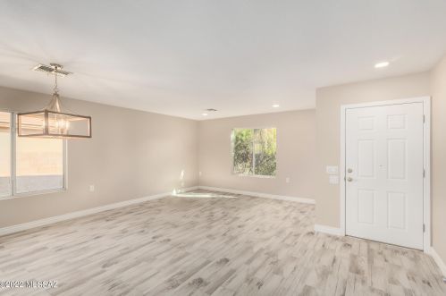 3697 Mecate Rd, Tucson, AZ 85739-8336