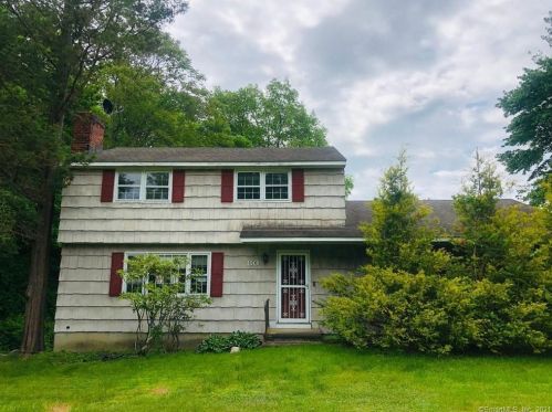 80 Overlook Dr, Ridgefield, CT 06877-3730