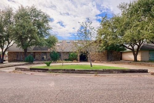 3 Bentley Ct, Midland, TX 79705-4809