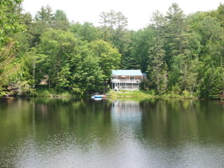 75 Blackberry Dr, Landaff, NH 03585-3100