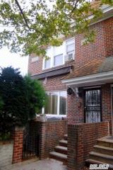 14750 24th Ave, Long Island City, NY 11357