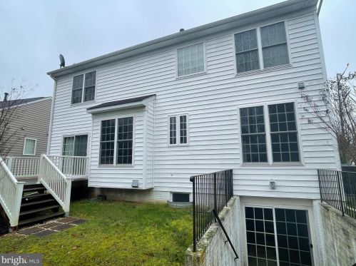 35205 Balmoral Dr, Locust Grove, VA 22508-3106