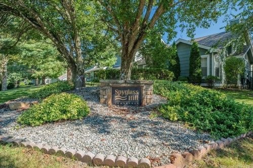 114 Spyglass Cir, Groton, CT 06340-6212