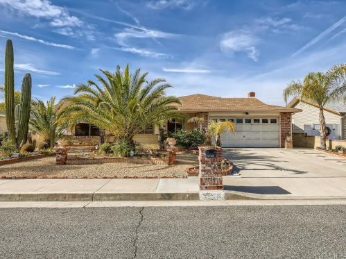 27509 Boston Dr, Menifee CA  92586-2105 exterior