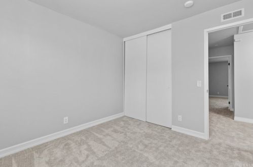 325 Chinook Dr, Placentia CA  92870-1417 exterior