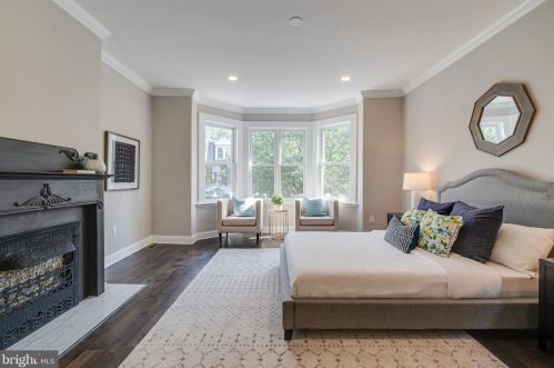 4425 Larchwood Ave, Philadelphia PA  19104-3915 exterior