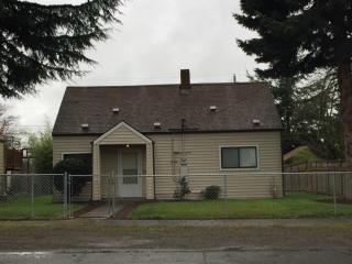 4520 A St, Tacoma, WA 98418-7724