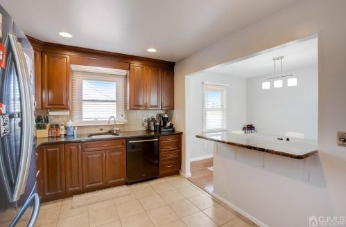 1897 Bell Pl, South Plainfield NJ  07080-1921 exterior