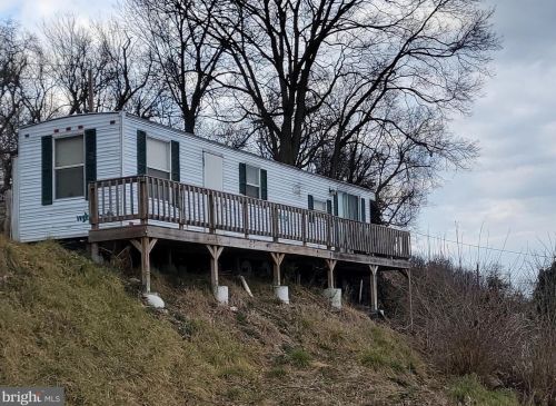 1532 Long Level Rd, Longlevel, PA 17368-9005