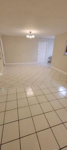 102 Alabama Rd, Lehigh Acres FL  33936-7105 exterior