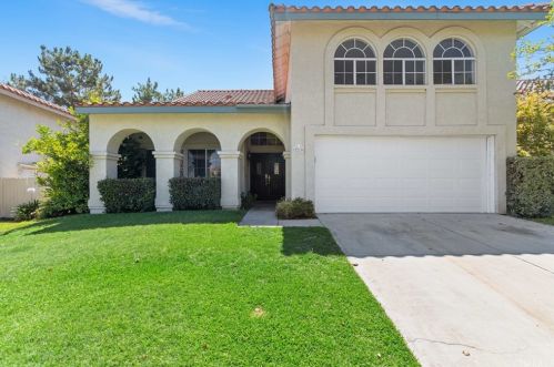 2219 Lobelia Ave, Upland, CA 91784-7386