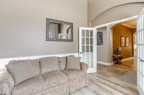 3133 Myrtice Dr, Lewisville TX  75022-0968 exterior