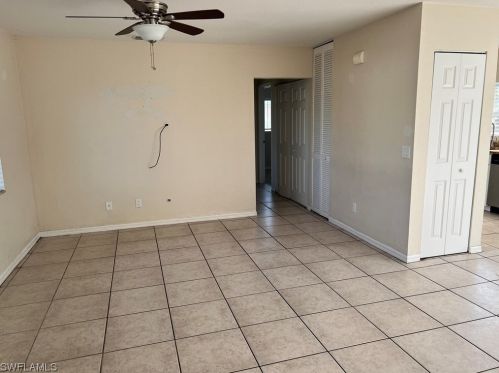 2701 55th St, Naples, FL 34116-7527