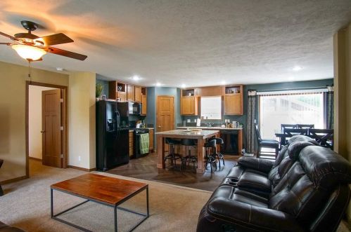 2107 Sauk St, Friendship, WI 53934-9643