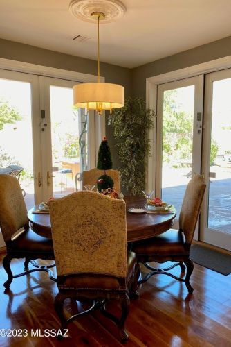 7422 Mystic Cyn Dr, Tucson AZ 85718-7805 exterior