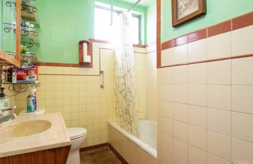 8414 Norwalk Blvd, Whittier CA 90606-3310 exterior